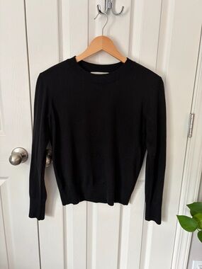 LOFT Black thin long sleeve Crewneck Sweater